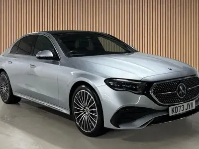 Used Mercedes E300 AMG Line Premium Plus 313 HP (230 kW) 2026 Sedan