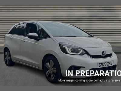 Used Honda Jazz Hybrid 107 HP (78 kW) 2023 White Hatchback
