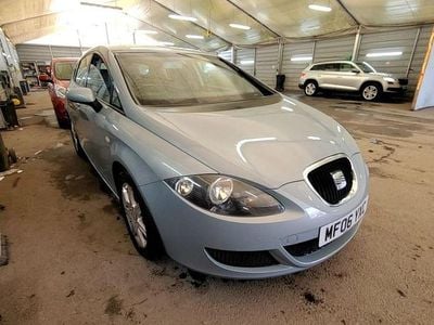 Used Seat Leon Reference 90 HP (66 kW) 2006 Grey Hatchback