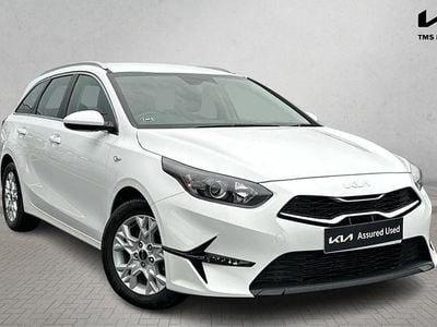 Used Kia Ceed 138 HP (101 kW) 2025 White Hatchback