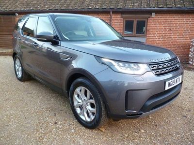 Land Rover Discovery 5