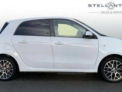 Blue Used 2021 Smart ForFour Electric Drive Exclusive | £8,108 (Fair price)