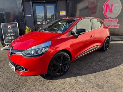 Red Used 2016 Renault Clio IV Dynamique Hatchback | £4,650 (Good price)