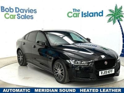 Begagnad Jaguar XE S 200 HK (147 kW) 2019 Svart Sedan