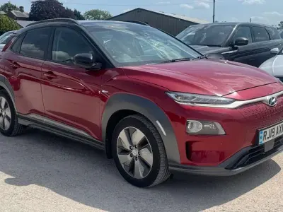 Used Hyundai Kona Premium SE 150 kW (204 HP) 2019 Red SUV