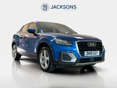 Używany Audi Q2 Sport 116 KM (85 kW) 2019 Niebieski SUV