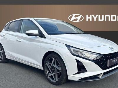 Used Hyundai i20 Premium 100 HP (73 kW) 2025 White Hatchback