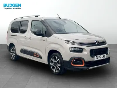 Gebraucht Citroën Berlingo XTR 131 PS (96 kW) 2022 Beige Van / Kleinbus