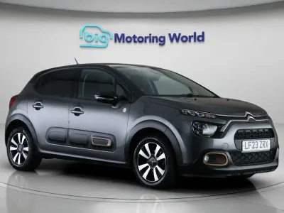 Usado Citroën C3 PureTech 82 HP (60 kW) 2023 Cinzento Citadino