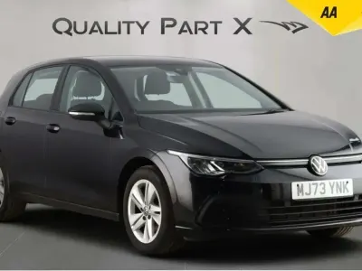 Second-hand VW Golf VIII Life 2023 Negru Hatchback