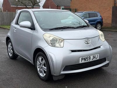 Silver Used 2009 Toyota iQ Hatchback | £1,995 (Fair price)