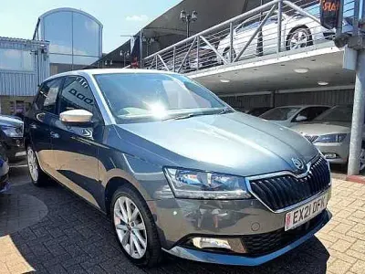 Used Skoda Fabia Colour Edition 94 HP (69 kW) 2021 Quartz grey metallic  silver roof Hatchback
