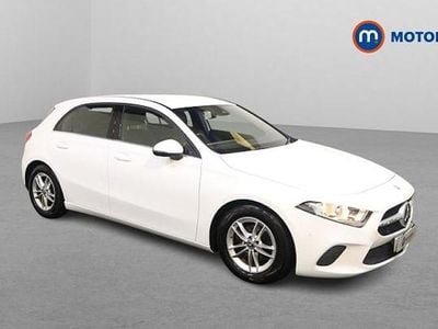 Used Mercedes A180 Executive 136 HP (100 kW) 2019 White Hatchback
