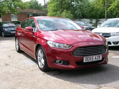 Używany Ford Mondeo Titanium 150 KM (110 kW) 2015 Czerwony Hatchback