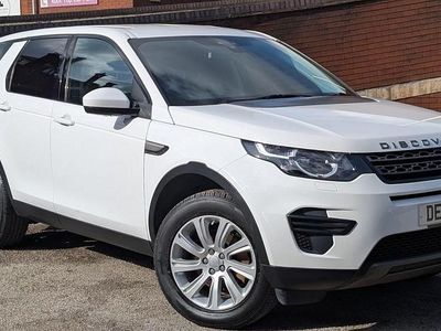 Used Land Rover Discovery Sport SE 180 HP (132 kW) 2016 White SUV