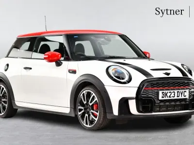 Używany Mini John Cooper Works Hatch 228 KM (167 kW) 2023 Biały Hatchback