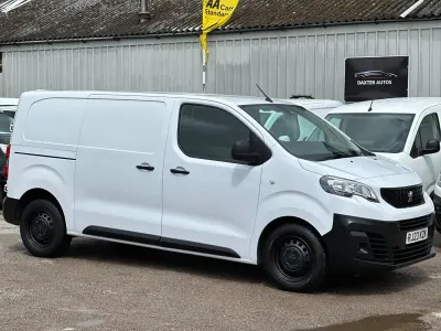 Usado Peugeot Expert Premium 2023 Branco Van