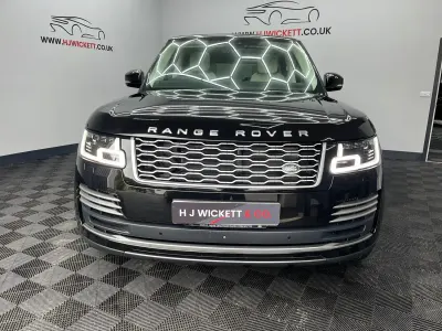 Used Land Rover Range Rover Autobiography 339 HP (249 kW) 2019 Black SUV