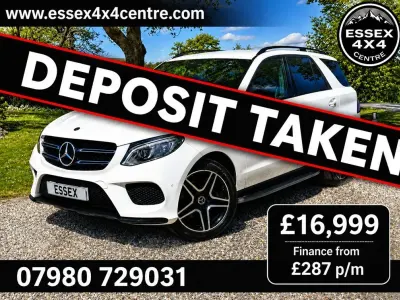 Usado Mercedes GLE250 AMG 204 HP (150 kW) 2018 Branco Carrinha