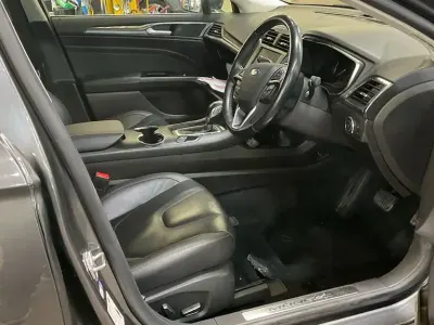 Used Ford Mondeo Titanium 187 HP (137 kW) 2019 Grey Sedan