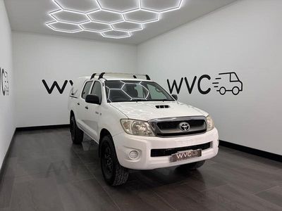 Used Toyota HiLux 2010 White Pickup