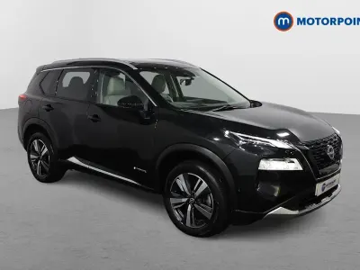 Używany Nissan X-Trail Tekna 213 KM (156 kW) 2024 Czarny SUV