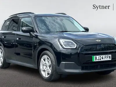 Używany Mini Countryman 147 kW (201 KM) 2024 Czarny SUV