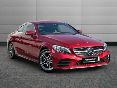 Used Mercedes C300 AMG Line Premium 258 HP (189 kW) 2019 Red Coupe