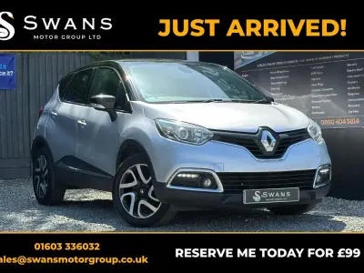 Used Renault Captur Dynamique 90 HP (66 kW) 2015 Silver SUV