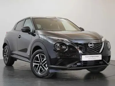 Gebraucht Nissan Juke N-Connecta 143 PS (105 kW) 2025 Schwarz SUV