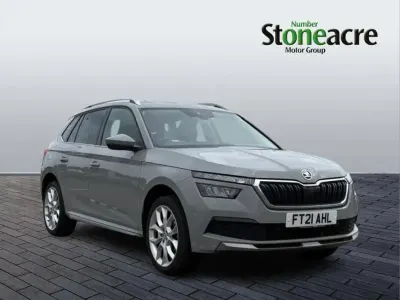 Usado Skoda Kamiq SE L 147 HP (108 kW) 2021 Cinzento SUV