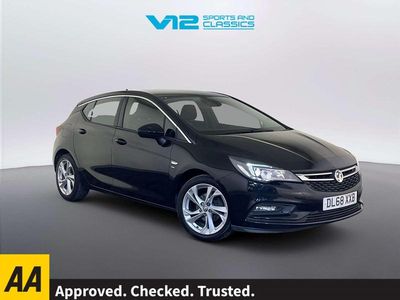 Used Vauxhall Astra SRi 105 HP (77 kW) 2018 Black Hatchback
