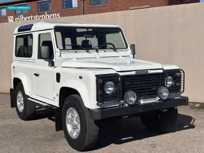 Used Land Rover Defender 2009 White Estate