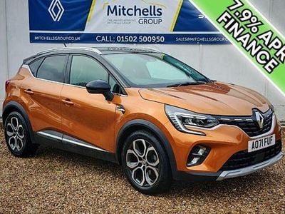 Desert orange with black roof Used 2021 Renault Captur Version S SUV | £12,495 (Fair price)