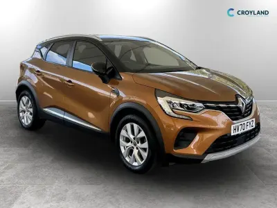 Used Renault Captur Iconic 100 HP (73 kW) 2020 Orange/black SUV
