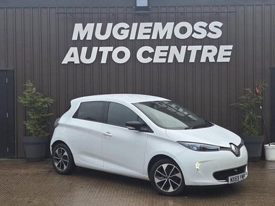 Used Renault Zoe Dynamique 80 kW (109 HP) 2019 White Hatchback