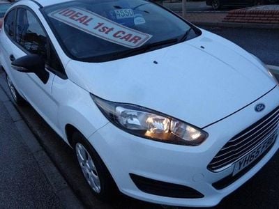 White Used 2015 Ford Fiesta Studio Hatchback | £4,550 (Fair price)
