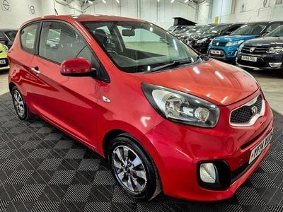 Used Kia Picanto 68 HP (50 kW) 2014 Red Hatchback