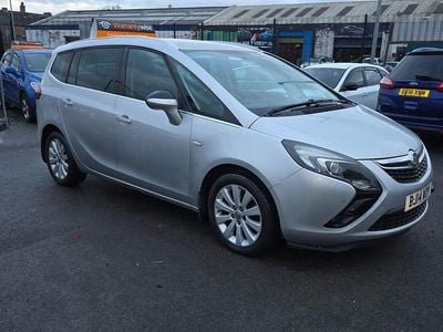Silver Used 2014 Vauxhall Zafira MPV | £2,795 (Good price)