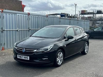 Used Vauxhall Astra Design Edition 110 HP (80 kW) 2018 Black Hatchback