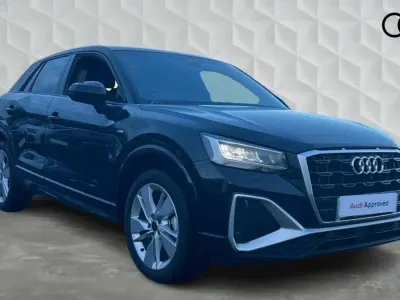 Usado Audi Q2 S-Line 113 CV (83 kW) 2025 Negro SUV