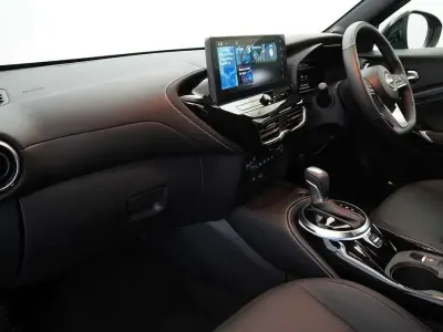 Used Nissan Juke Tekna 143 HP (105 kW) 2025 Blue SUV