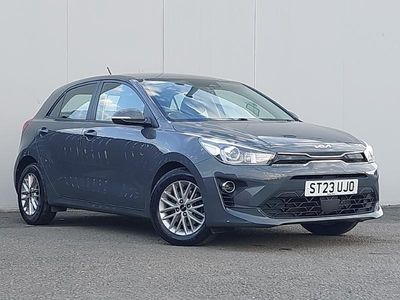 Used Kia Rio 99 HP (72 kW) 2023 Grey Hatchback