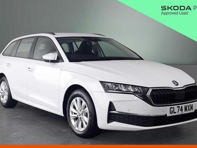 Usado Skoda Octavia SE Technology 85 CV (62 kW) 2024 Blanco Familiar