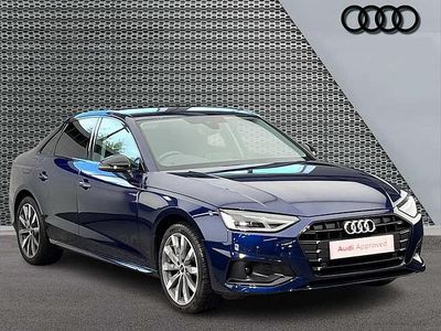 Używany Audi A4 Sport 161 KM (118 kW) 2023 Niebieski Sedan/Limuzyna