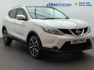 Used Nissan Qashqai Tekna 115 HP (84 kW) 2017 White SUV