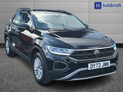 Used VW T-Roc Life 110 HP (80 kW) 2023 Black SUV