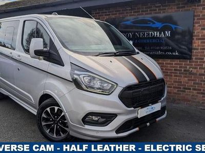 Usado Ford Transit Custom Sport 185 CV (136 kW) 2022 Plateado Van
