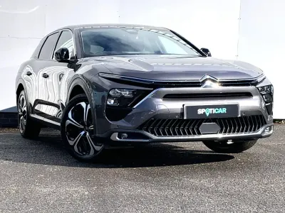 Gebraucht Citroën C5 X PureTech 127 PS (93 kW) 2025 Grau Kombi