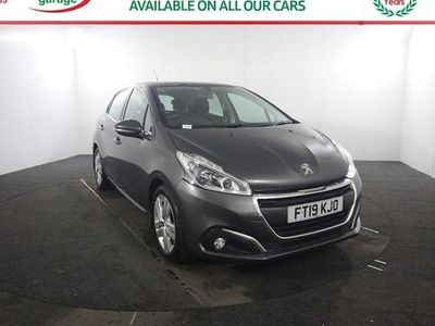 Used Peugeot 208 Active 101 HP (74 kW) 2019 Grey Hatchback